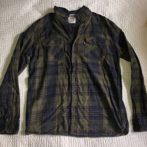 Men’s Levi Flannel